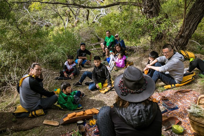 Margaret River Canoe Tour Including Australian Wild Food Lunch - Who should book this Margaret River canoe and wild-food lunch?