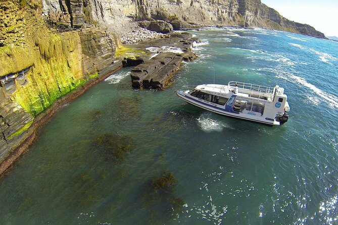 Maria Island Ferry - Hobart Bus Connection (Return Service) - Triabunna Ferry Terminal Stops: Tickets, Maps, and Food