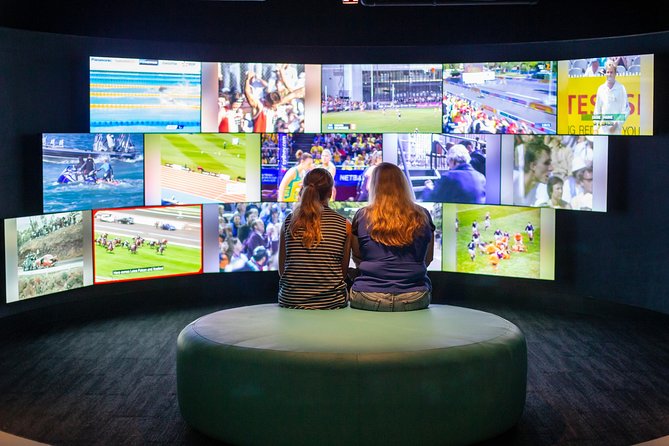 MCG Tour & Australian Sports Museum - Pitch access at the MCG: what “player-only” really means