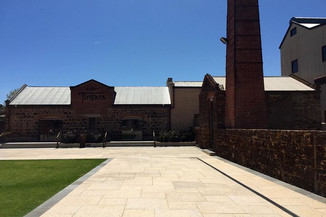 McLaren Vale Shared Tour, visit 4 wineries . Best itinerary. - Pace, comfort, and the little things that make a wine day work