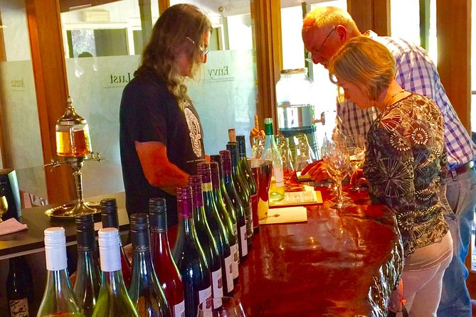 McLaren Vale Small Group Wine Tour - Lunch at the cellar door: included, and actually satisfying