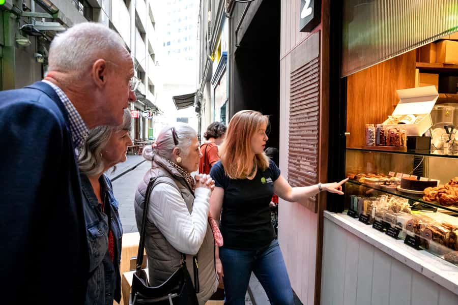Melbourne: 3-Hour Foodie Discovery Walking Tour - Wine and a local bar finish at Whitehart Bar