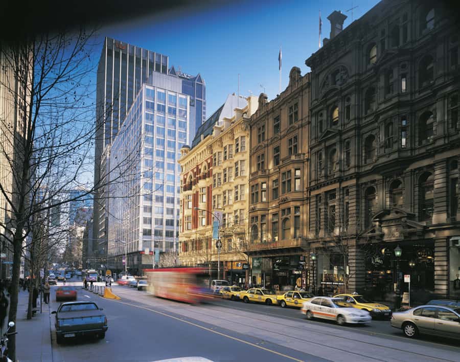 Melbourne 3-Hour Small Group Tour with Beach Boxes - Key Things You’ll Notice on This Melbourne Highlights + Beach Boxes Tour