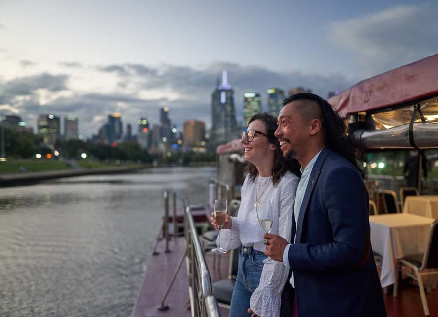 Melbourne: 4-Course Dinner Cruise with Drinks - The Yarra River route: what you see from the water