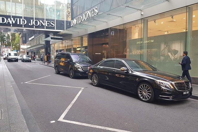 Melbourne Airport Arrival Or Departure Luxury Car Transfers - Melbourne Airport Transfers: How the Pickup Actually Works