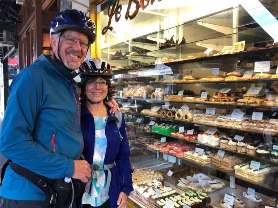 Melbourne: Bayside Bike Tour | Pedal into Local Seaside Life - Elwood and St Kilda: Local Beach Life You Can Actually Pedal Through
