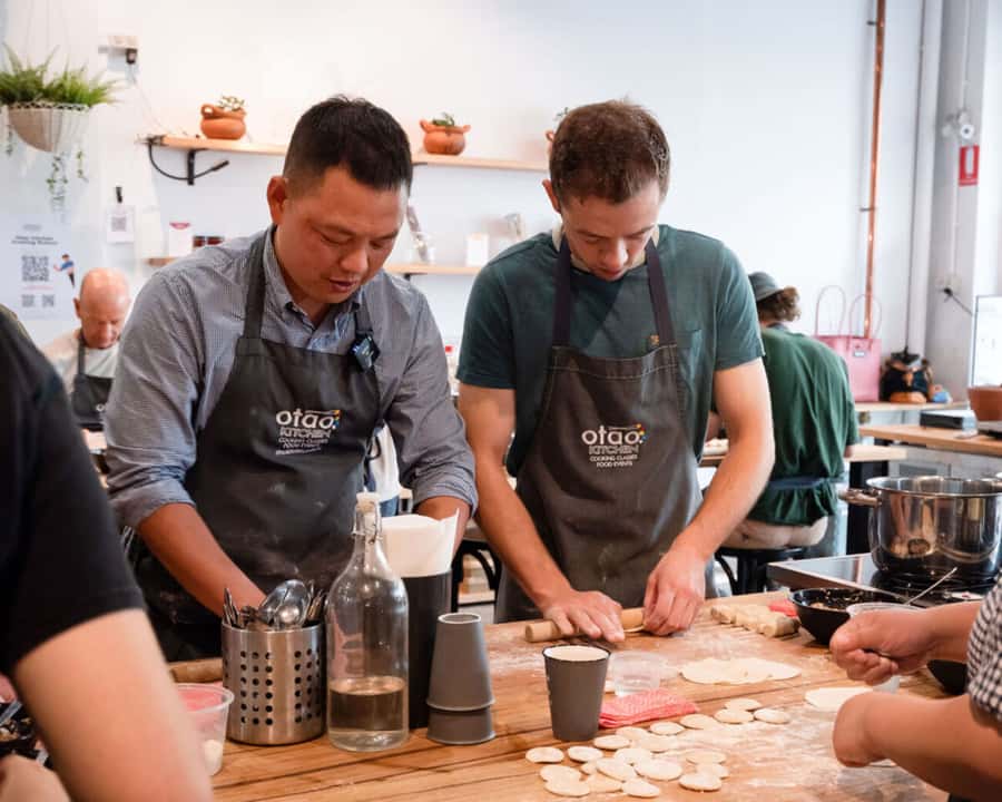Melbourne: Chinese Dumpling Cooking Class with a Drink - Key Things You’ll Like Most