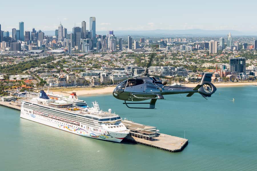 Melbourne: City and Bayside Helicopter Tour - Taking Off From Moorabbin: How the 20 Minutes Work