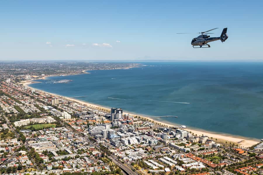 Melbourne: City and Bayside Helicopter Tour - Albert Park Lake and the F1 Feeling From Above