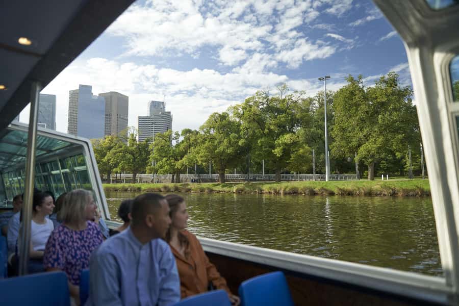 Melbourne City Cruise with Tea, Coffee, and Commentary - Who This Cruise Fits Best (and Who Might Want Another Option)