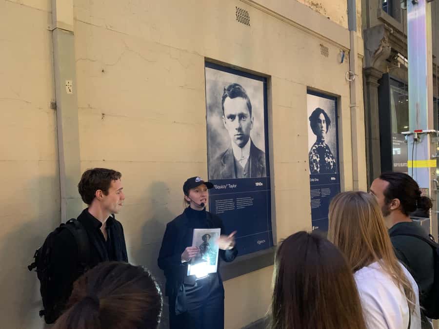 Melbourne: City Highlights Guided Walking Crime Tour - Meeting at Russell and Victoria (And Why the Lantern Matters)