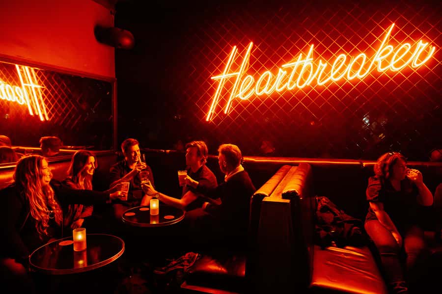 Melbourne: City Laneways Progressive Dinner and Drink - Stop 3 by Hosier Lane: Your Included Drink and the Laneway Stories (45 Minutes)