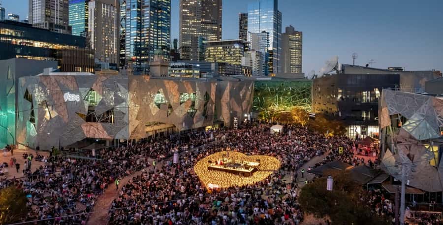Melbourne City Surrounding Sightseeing Tour - Melbourne CBD Pickup and Getting Oriented Fast