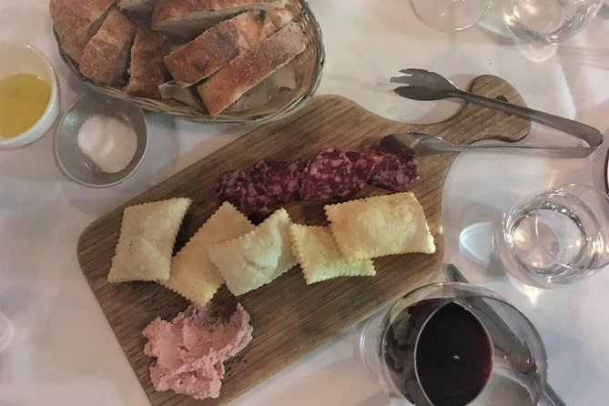 Melbourne Food and Wine Walking Tour - The Big Value: 9 Food and 9 Wine Pairings in One Night