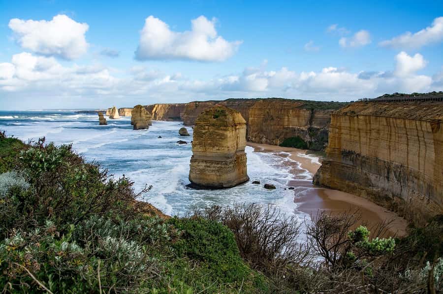 Melbourne: Great Ocean Road, 12 Apostles & Rainforest Tour - Great Otway National Park rainforest walk: cool air after sea cliffs