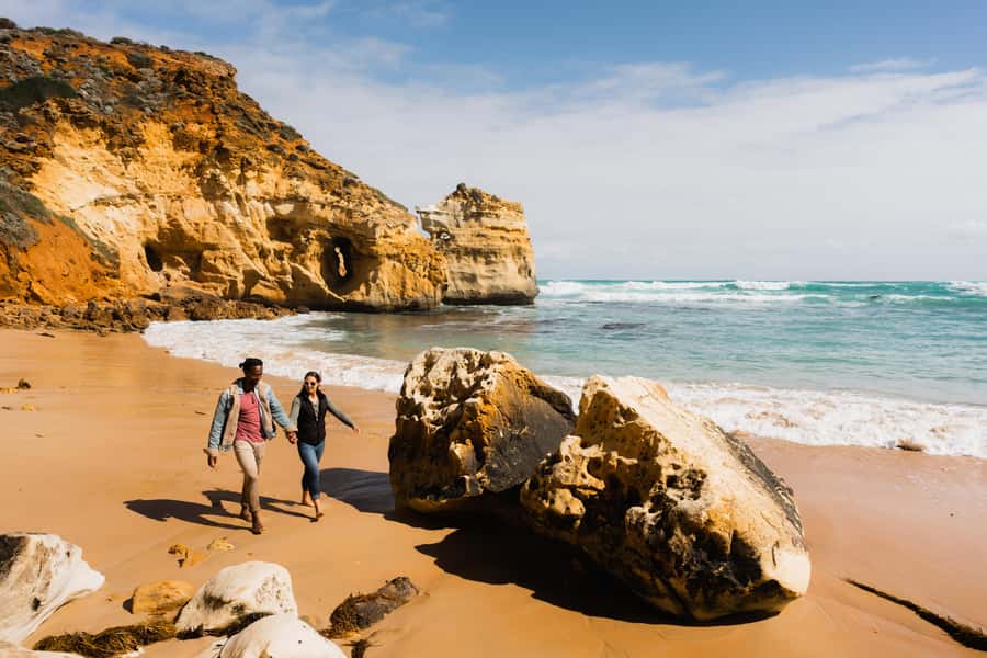 Melbourne: Great Ocean Road, 12 Apostles & Rainforest Tour - Twelve Apostles timing: where the day turns into the postcard
