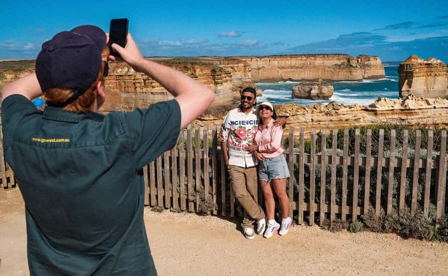 Melbourne: Great Ocean Road, Penguin Parade & Free City Tour - Practical tips that make the days easier (and more comfortable)