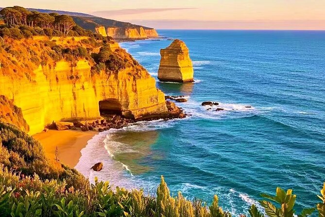 Melbourne Great Ocean Road Reverse Tour + London Bridge wildlife - The 12-Hour Coach Ride: Timing, Comfort, and Getting Your Bearings