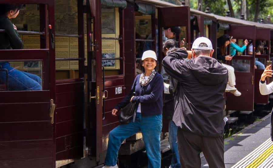 Melbourne: Half-Day Puffing Billy Steam Train Experience - What Makes This Tour Feel Premium (Small Group, Audio, Wi‑Fi)