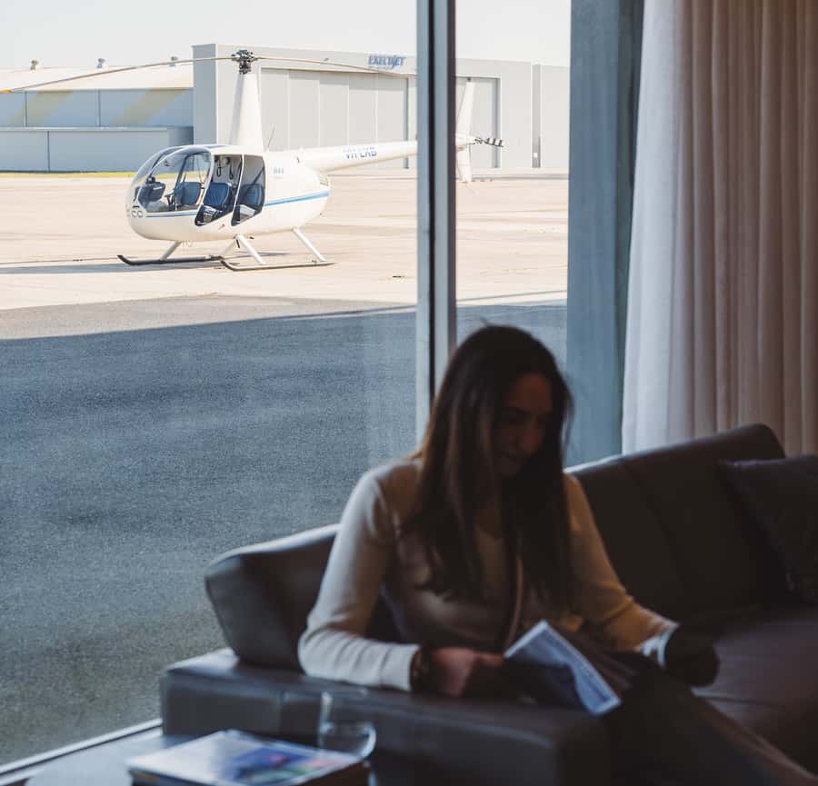 Melbourne: Helicopter Tour to 12 Apostles & Great Ocean Rd - Landing at the 12 Apostles Visitor Centre: walks, viewpoints, and timing