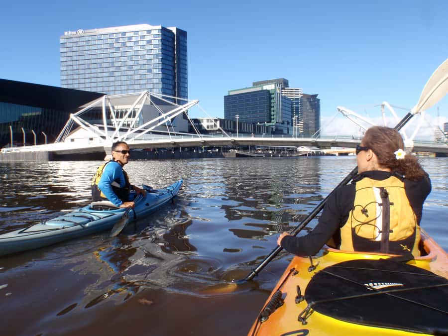 Melbourne: Iconic City Sights Kayak Experience - Meeting Point at Boathouse Drive (Federation Square Side)