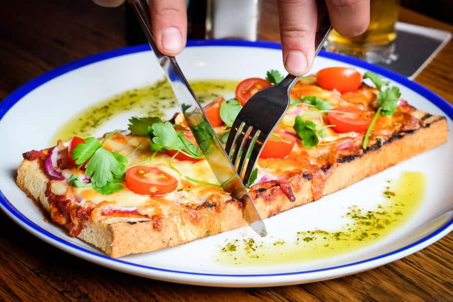 Melbourne: Laneways Food Tour with 8 Authentic Tastings - Why Melbourne Laneways Work for a Food Tour