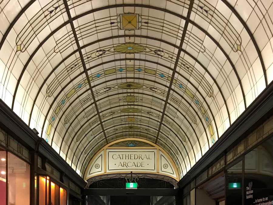 Melbourne Laneways Tour - Hidden shops, galleries, and laneway cafés (the fun part)