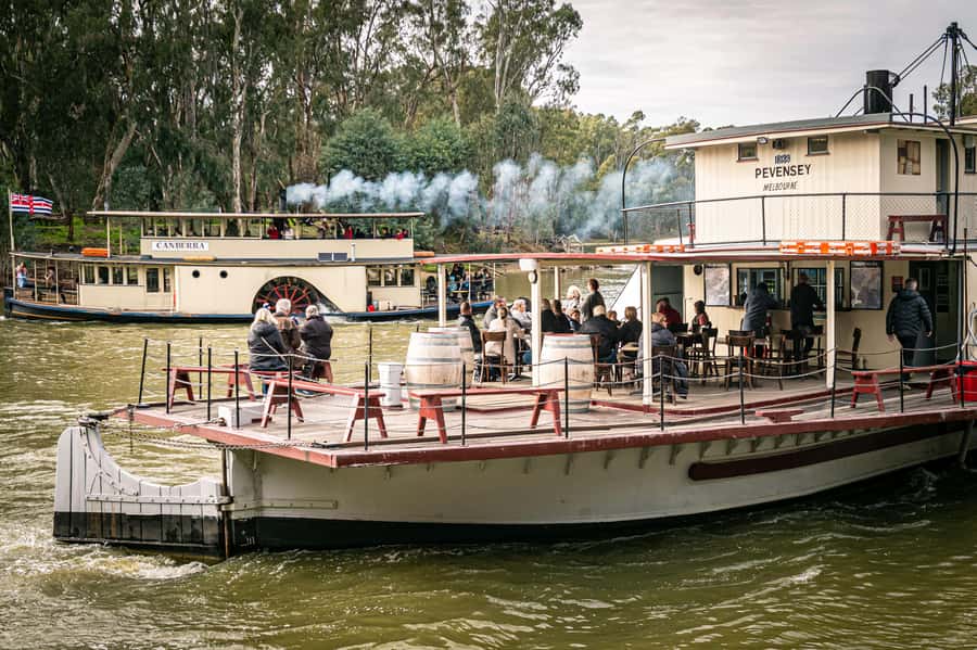 Melbourne: Murray River Paddle Steamer, Wildlife & Silo Art - Key points to know before you go