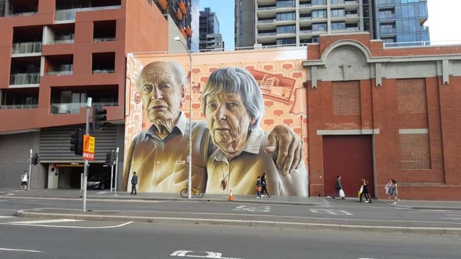 Melbourne: Must-See Walking Tour With a Guide - Route setup: starting at 15 Gisborne Street