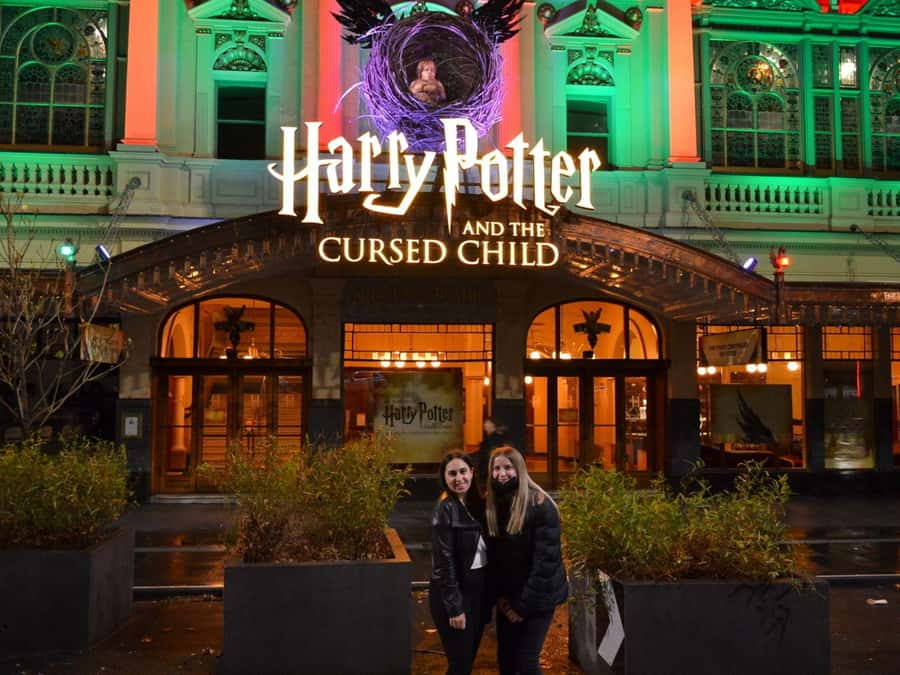 Melbourne: Nighttime Private City Tour with Transfer & Stops - Pickup, Your Driver-Guide, and the Comfort Factor