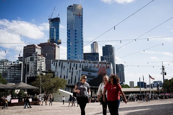 Melbourne Private Bites and Sights with Skydeck Entrance - A 3-hour route that turns Melbourne’s map into real places