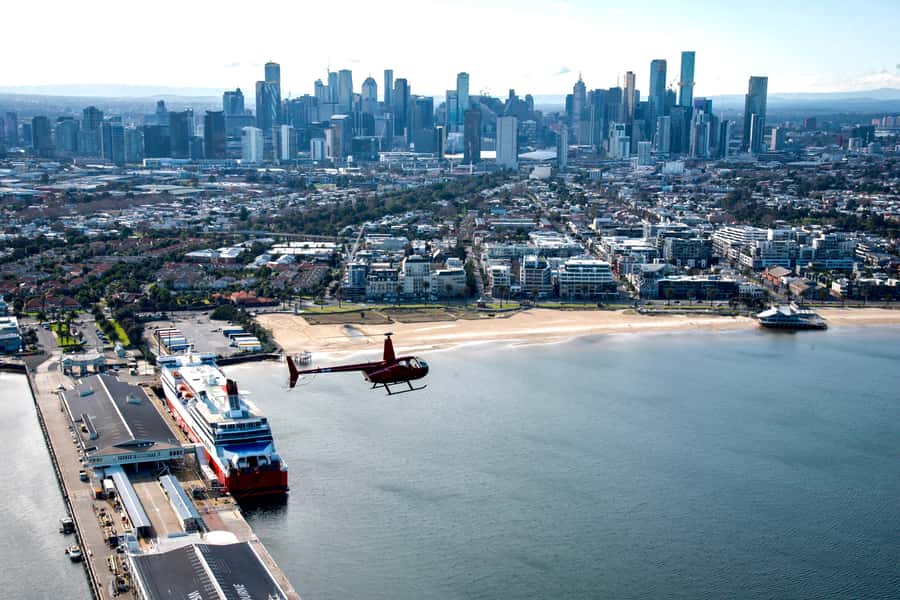 Melbourne: Private City & Beaches Helicopter Ride - Melbourne Star and Docklands Area: The Bay-City Blend