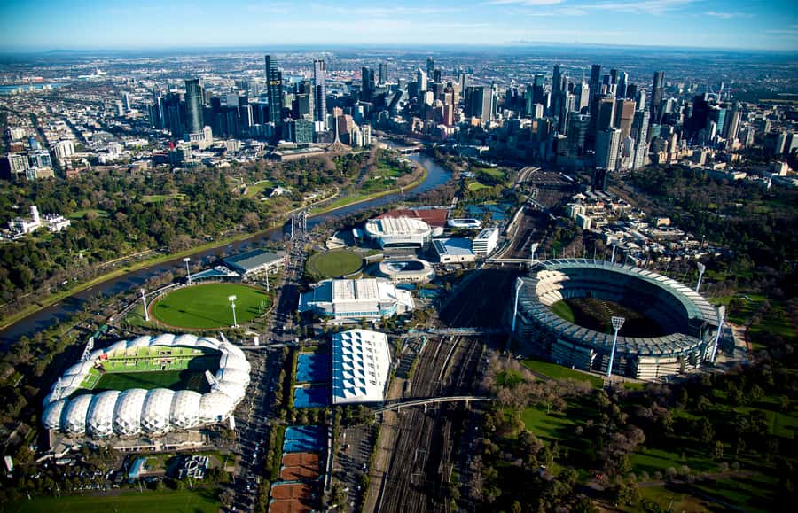 Melbourne: Private City & Beaches Helicopter Ride - The Final Approach: Royal Botanic Gardens, the Yarra River, and the MCG Frame