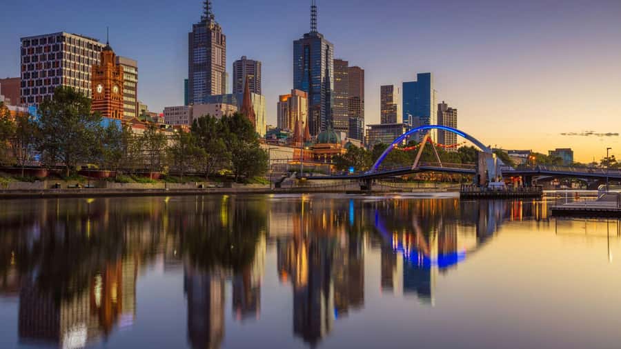 Melbourne: Private Custom Tour with a Local – Icons & Gems - Melbourne’s laneways feel better with a local pace