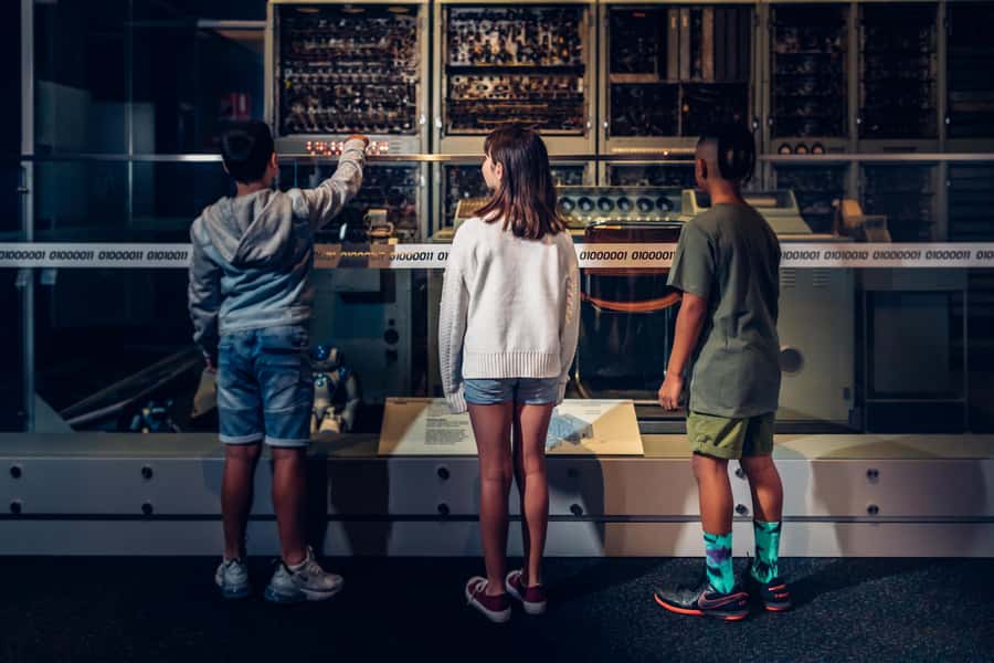 Melbourne: Scienceworks Entry Ticket - Interactive Exhibitions That Work Best for Curious Kids and Adults