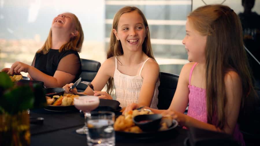 Melbourne: Skydeck and Altitude Dining Experience - Eureka 89 altitude dining: three courses with Chef Renee Martillano