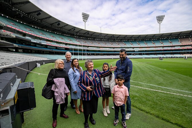 Melbourne Sports Experience + MCG Tour Combo - Federation Square to the Yarra: where the day starts