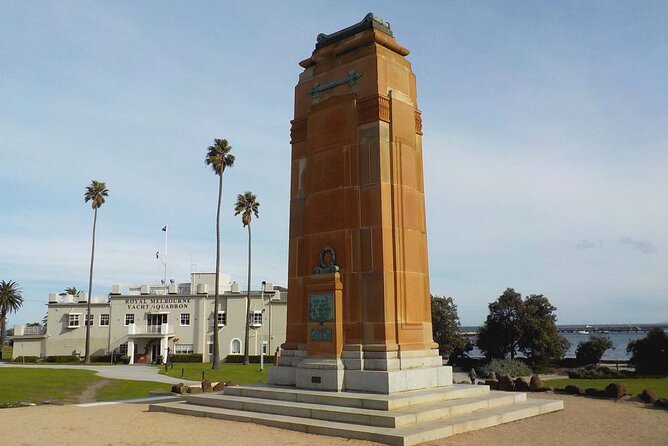 Melbourne (St Kilda) Scavenger Hunt and Sights Self-Guided Tour - The Middle of the Route: More Stops and Photo Moments