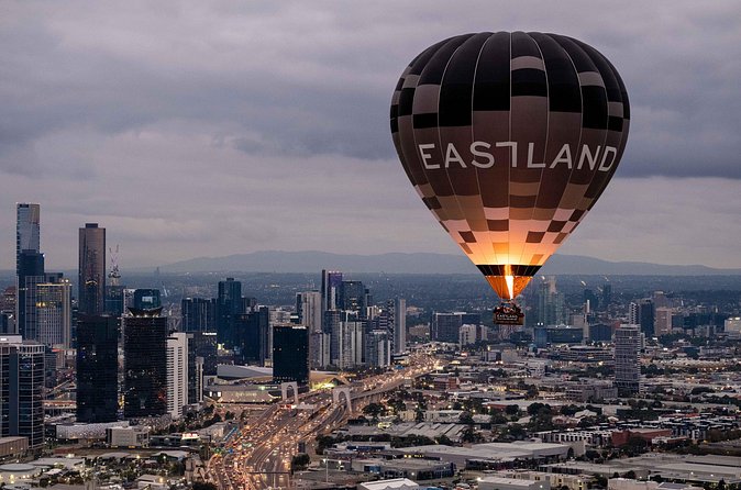 Melbourne sunrise balloon flight & champagne breakfast - Who Should Book This Sunrise Balloon Experience