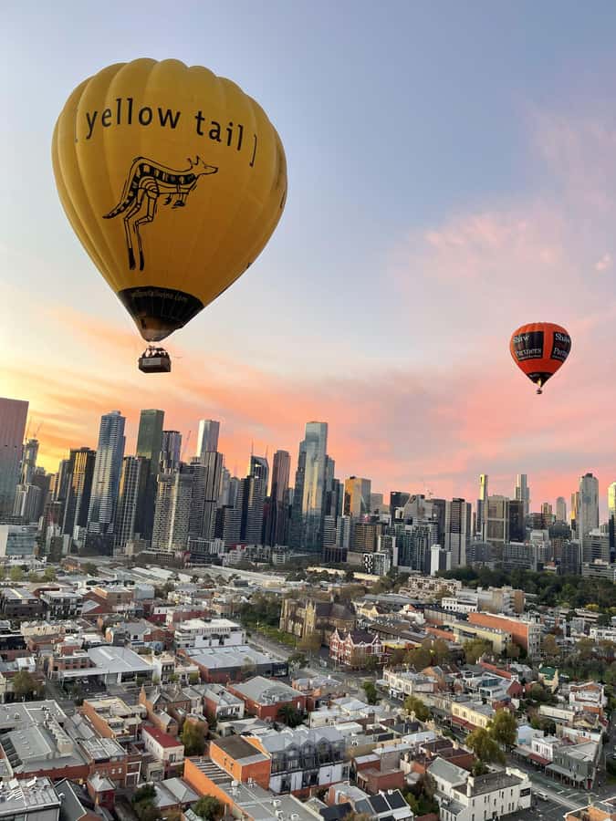 Melbourne: Sunrise Hot Air Balloon Flight - Balloon Flames and Crew Control: What Actually Happens Before You Lift Off