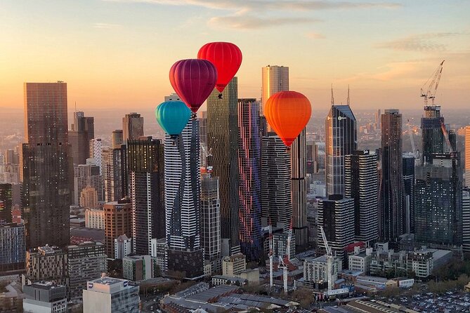 Melbourne Sunrise Hot Air Balloon Ride with GoPro Photos - Meeting point at Pullman and how the morning usually flows