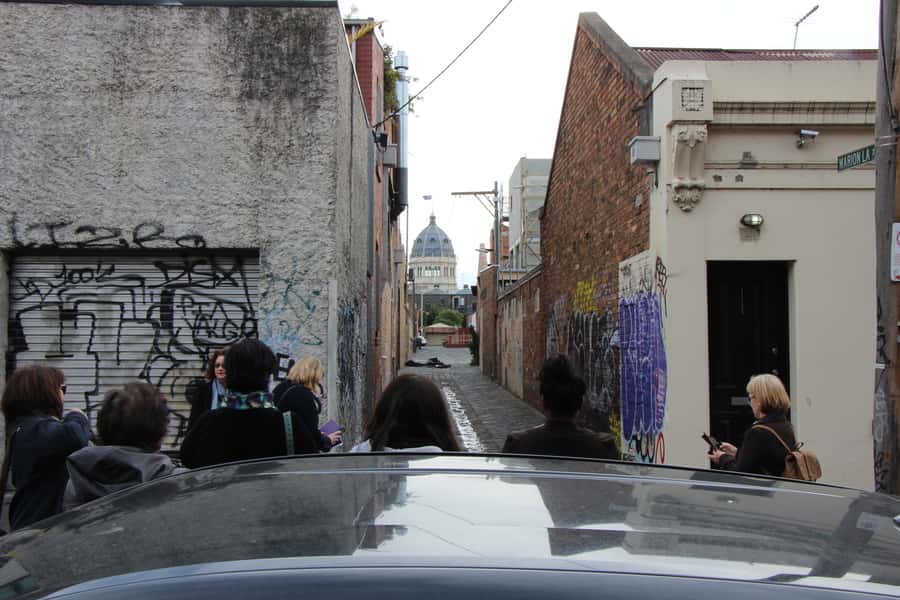 Melbourne: True Crime Walking Tour of Fitzroy - The backbone of the tour: police-file style facts in street form