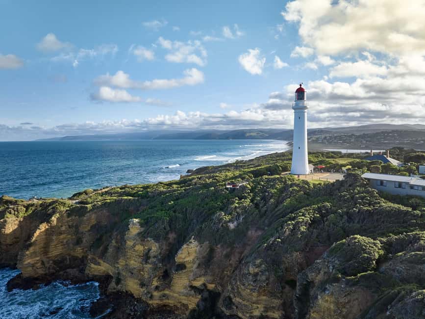 Melbourne: Ultimate Great Ocean Road Morning Escape Day Tour - Apollo Bay lunch and Lorne coastal break: the reset stops