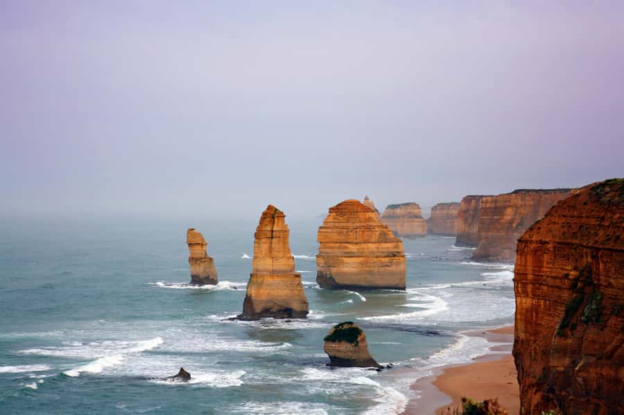 Melbourne: Ultimate Great Ocean Road Morning Escape Day Tour - London Arch at the start: an ocean-sculpted photo moment