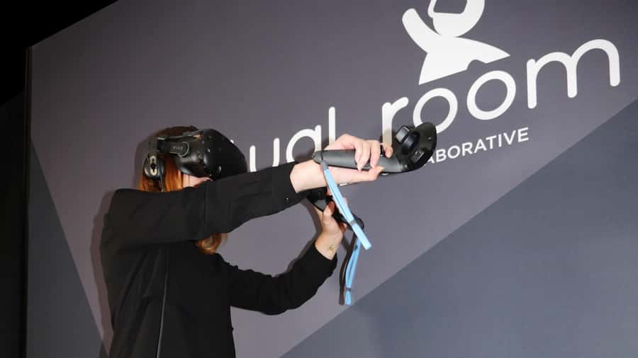 Melbourne: VR Escape Game Adventure 2+ Players - The Team Advantage: Why 2–4 Players Works Better Than Solo VR