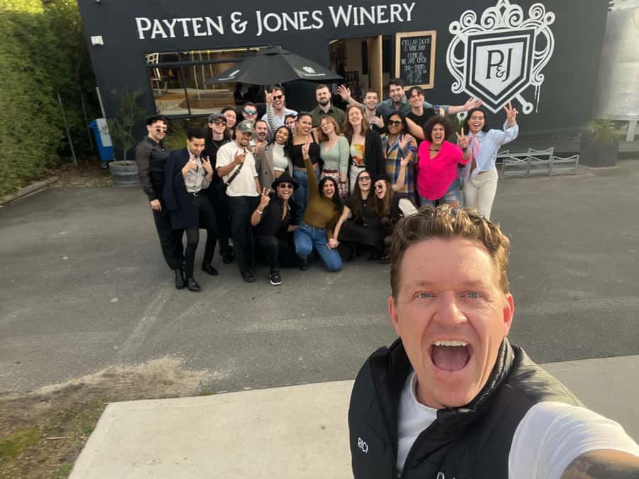 Melbourne: Yarra Valley Food, Wine, Chocolate & Gin Tour - Tokar Estate: a boutique tasting with 3 handcrafted wines