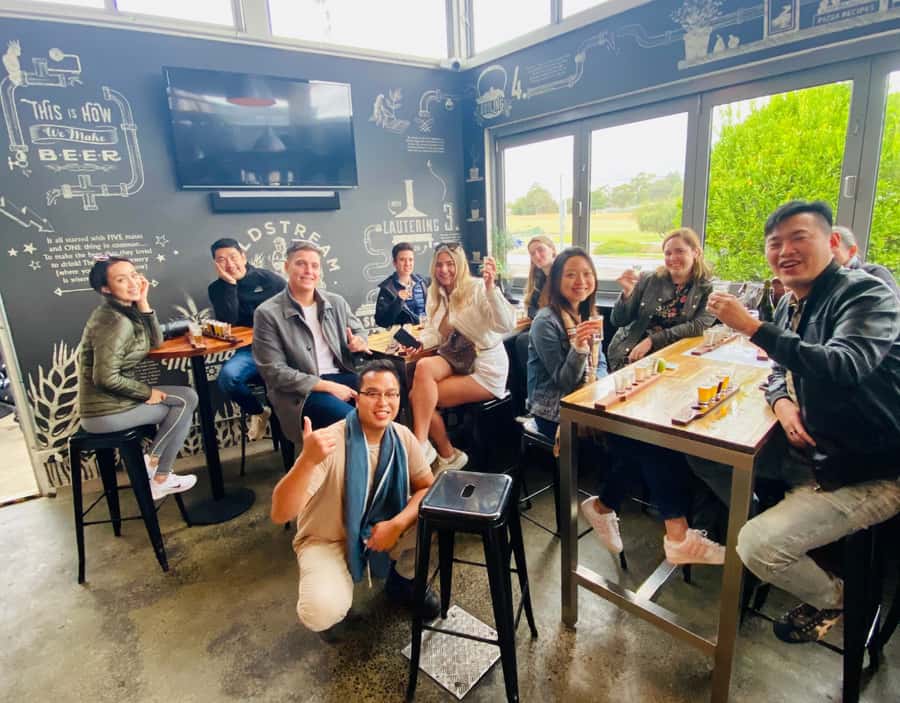 Melbourne: Yarra Valley Wine, Choc, Farm Fresh, Gin Tour - Lunch Break at St Huberts Estate: Time to Eat, Explore, and Pay On Your Own