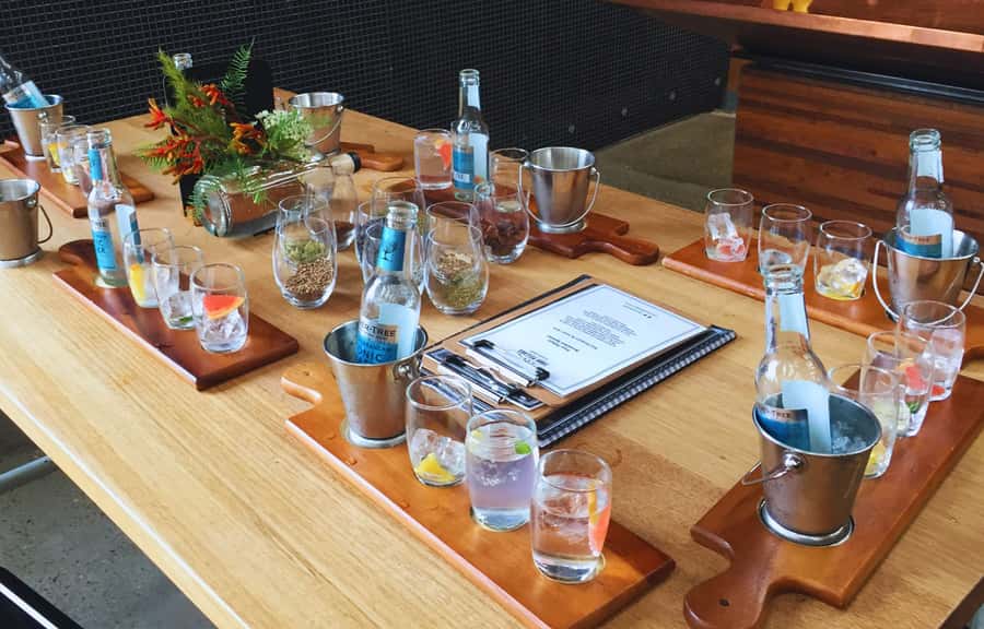 Melbourne: Yarra Valley Wine Tour + Lunch & Gin/Beer Option - Yarra Valley Chocolaterie: Sweet Finale Time (and Gift Shopping)