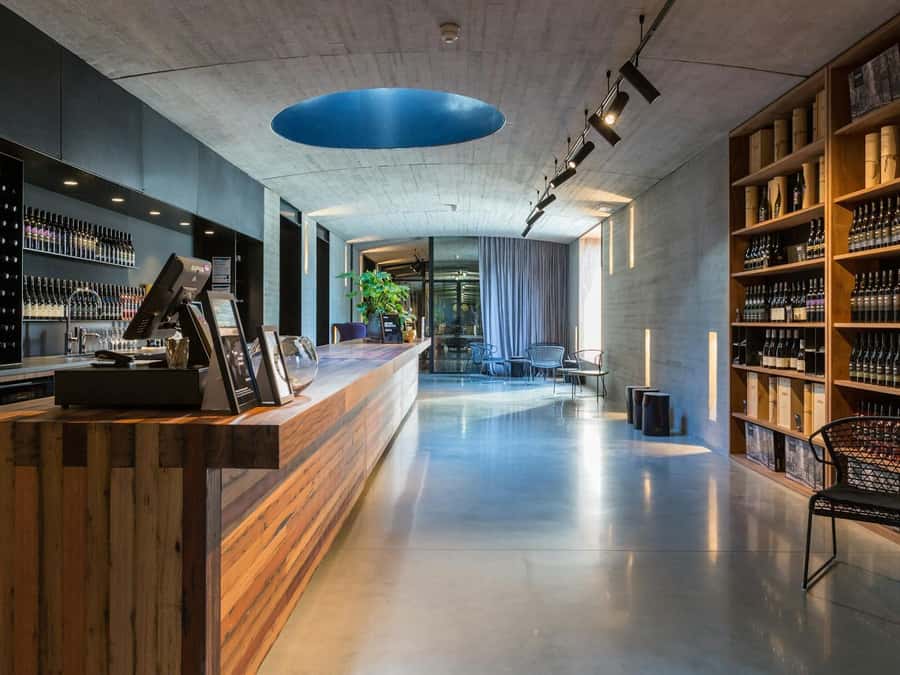 Melbourne: Yarra Valley Wineries Private Day Tour - Getting out of Melbourne: pickup, comfort, and time use