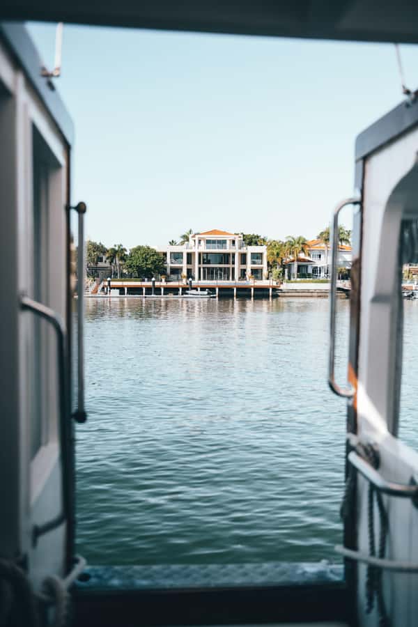 Mooloolaba: Canal Cruise with Commentary - Past the marina: Mooloolah Island’s waterfront and award-winning homes